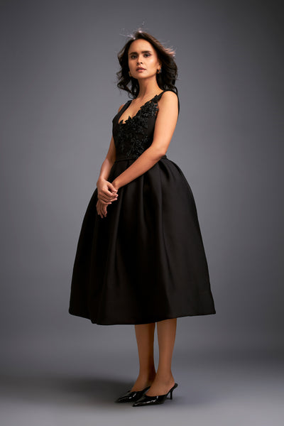 Deepika Arora Legant Black Dress Indian designer wear online shopping melange singapore
