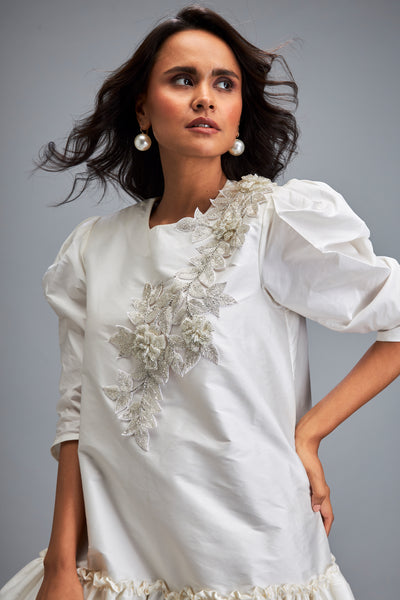 Deepika Arora Puffed Sleeves And Skirt White Indian designer wear online shopping melange singapore