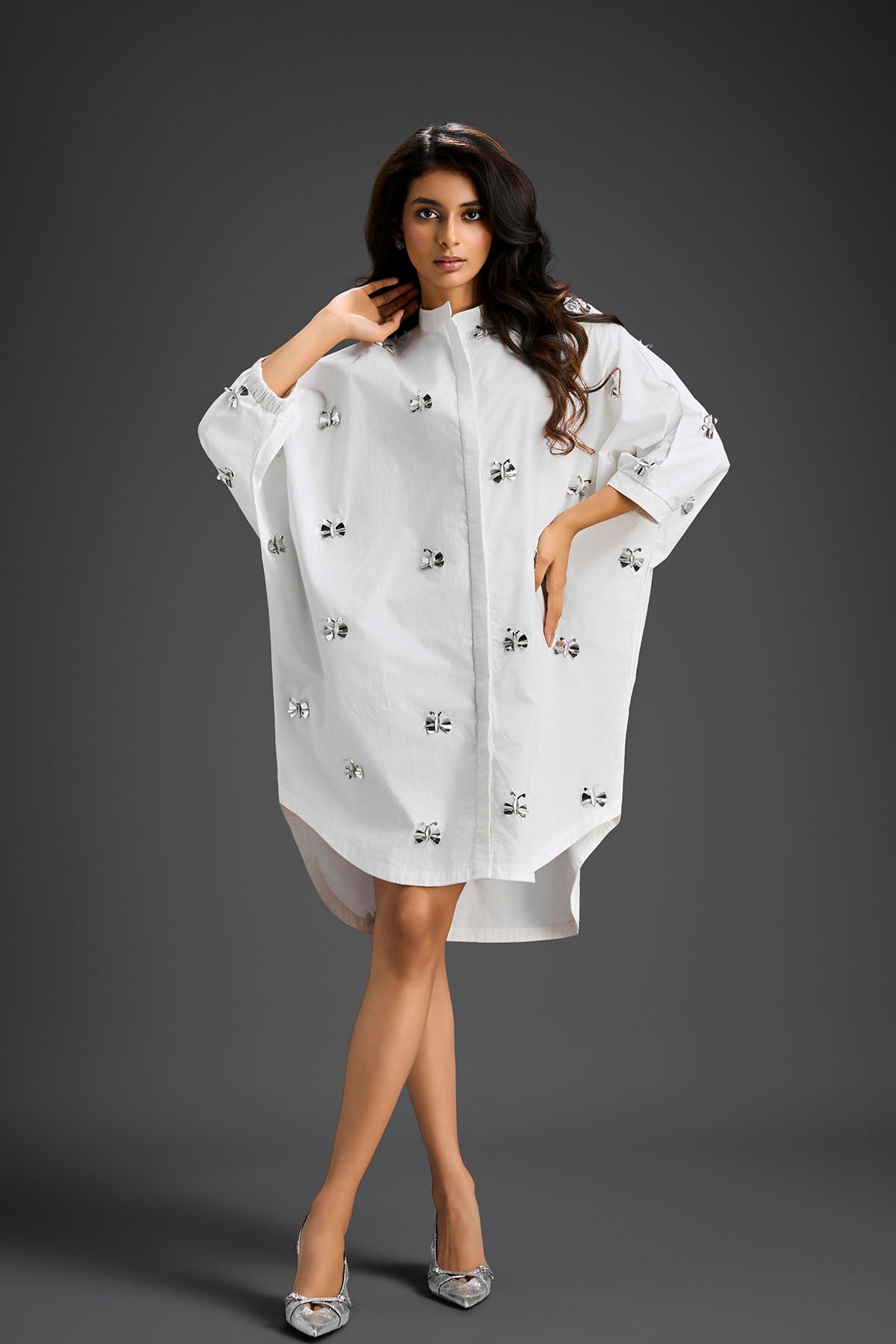 Deepika Arora White Oversized Cotton Shirt Dress Indian designer wear online shopping melange singapore 
