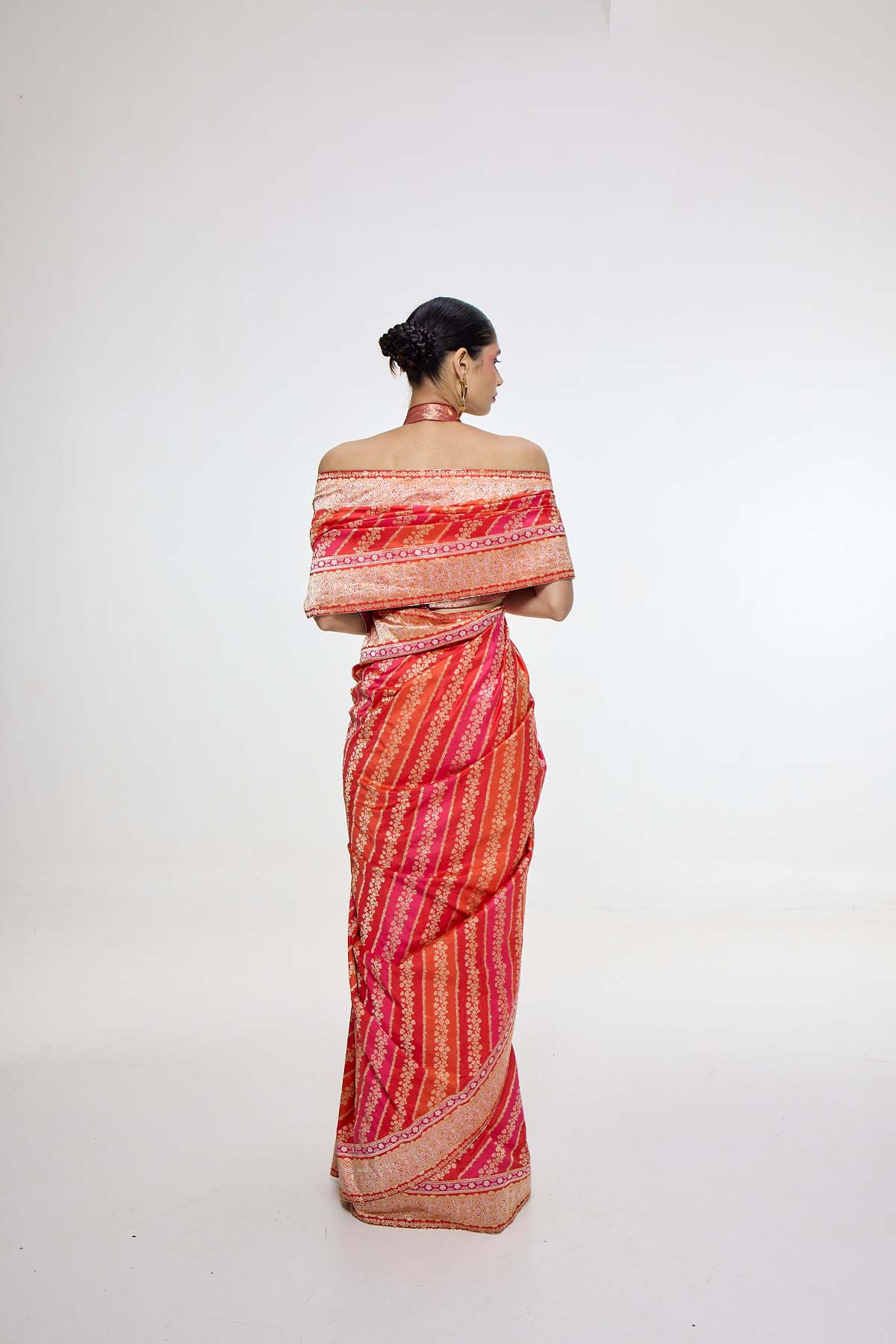 Ekaya Handwoven Carmine Red Mashroo Silk Saree indian designer wear online shopping melange singapore 