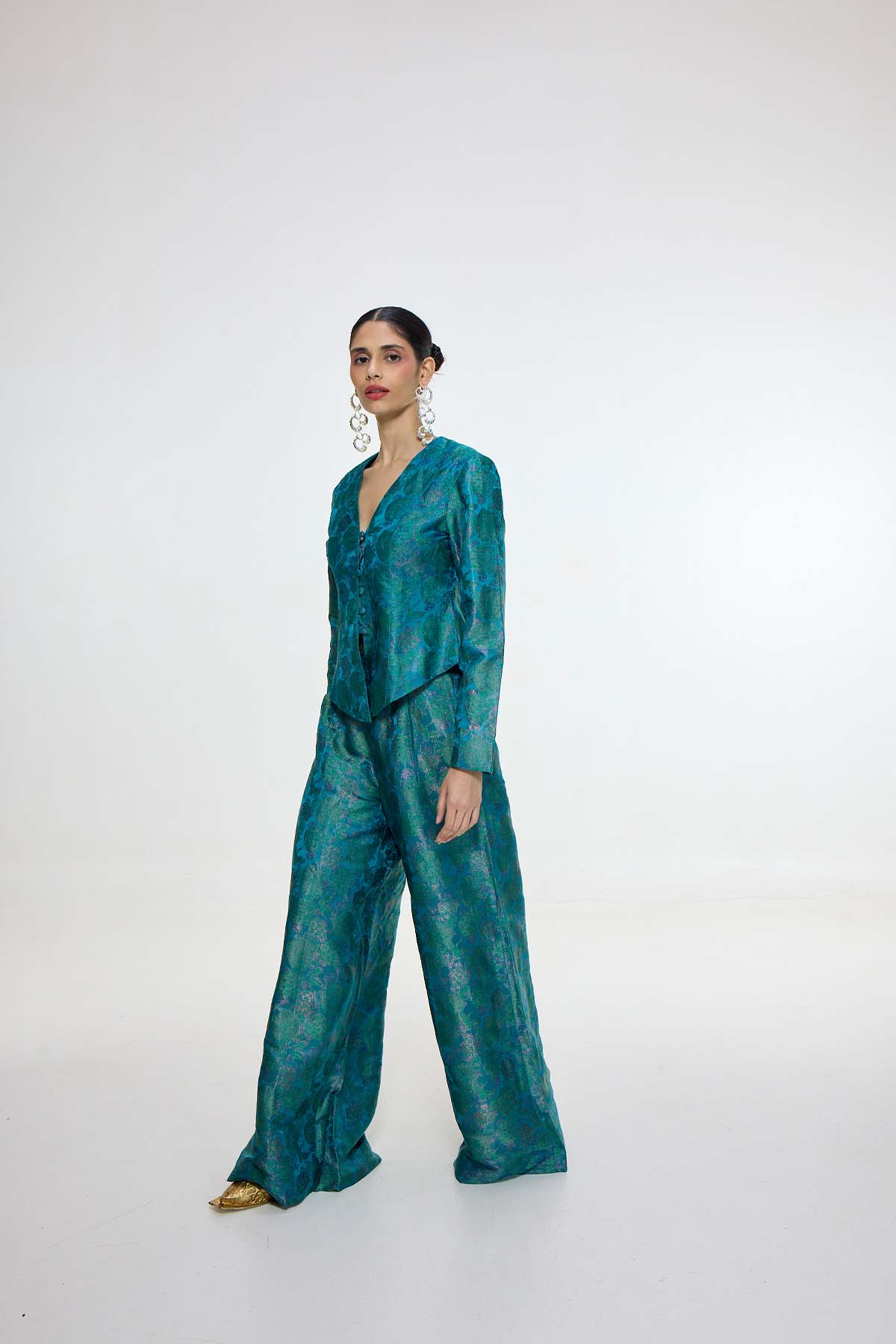 Ekaya Handwoven Coral Blue Jacket Set indian designer wear online shopping melange singapore 