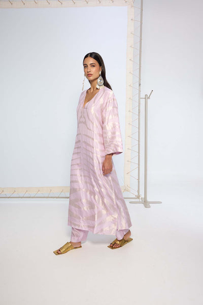 Ekaya Handwoven Lavender Silk Kurta Set indian designer wear online shopping melange singapore 