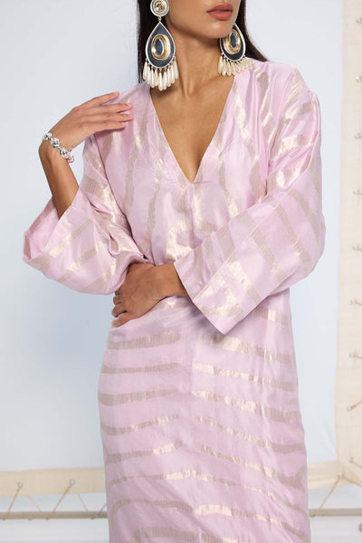 Ekaya Handwoven Lavender Silk Kurta Set indian designer wear online shopping melange singapore 