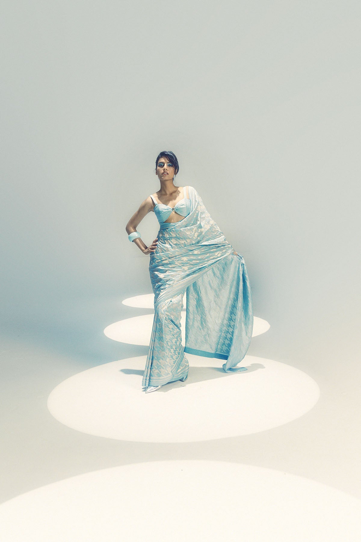 Ekaya Open Border Houndstooth Silver Zari indian designer wear online shopping melange singapore 
