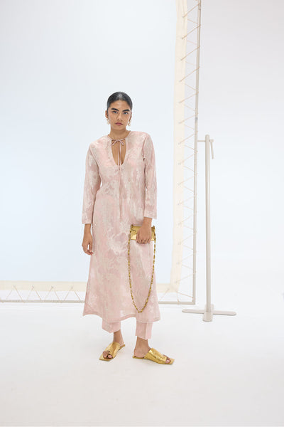 Ekaya The Diana Kurta Set in Peach indian designer wear online shopping melange singapore 
