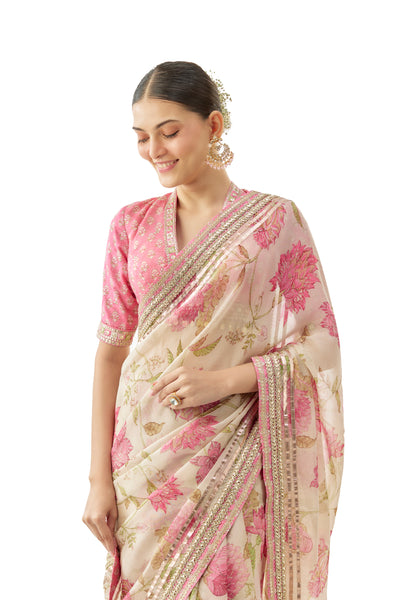 Gopi Vaid Aavika Saree Set Indian designer wear online shopping melange singapore