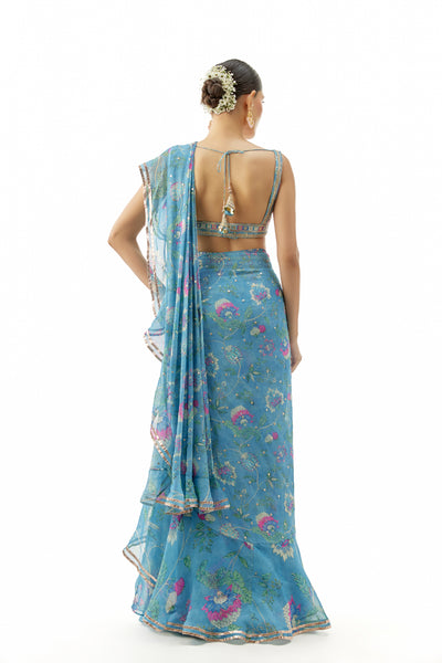 Gopi Vaid Akshata Saree Set Indian designer wear online shopping melange singapore

