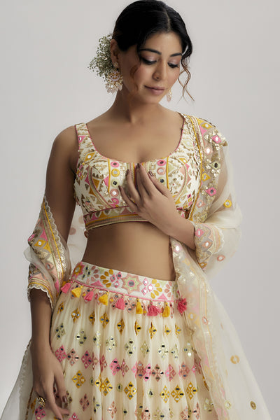 Gopi Vaid Anika Mela Lehenga Set indian designer wear online shopping melange singapore