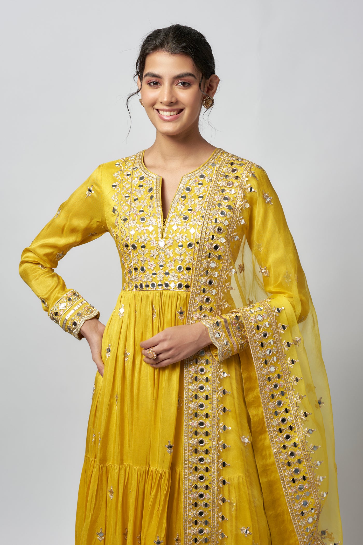 Gopi Vaid Arundhati AG Set indian designer wear online shopping melange singapore