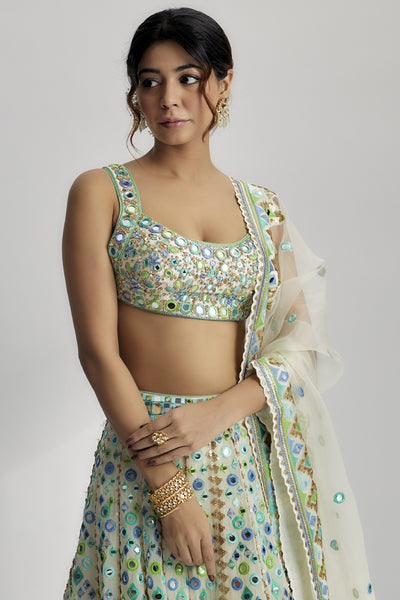 Gopi Vaid Avantika Lehenga indian designer wear online shopping melange singapore