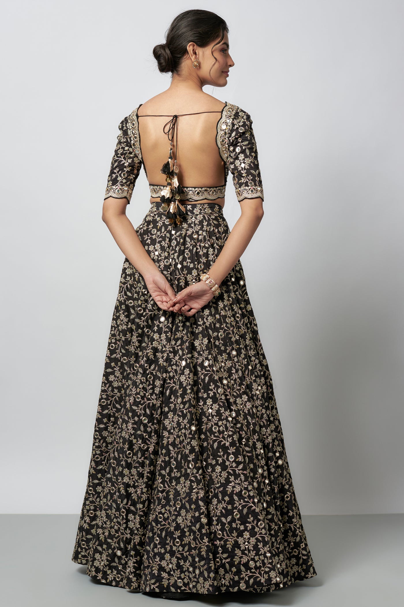 Gopi Vaid Eesha Lehenga Set indian designer wear online shopping melange singapore