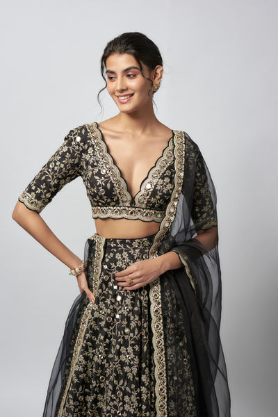 Gopi Vaid Eesha Lehenga Set indian designer wear online shopping melange singapore