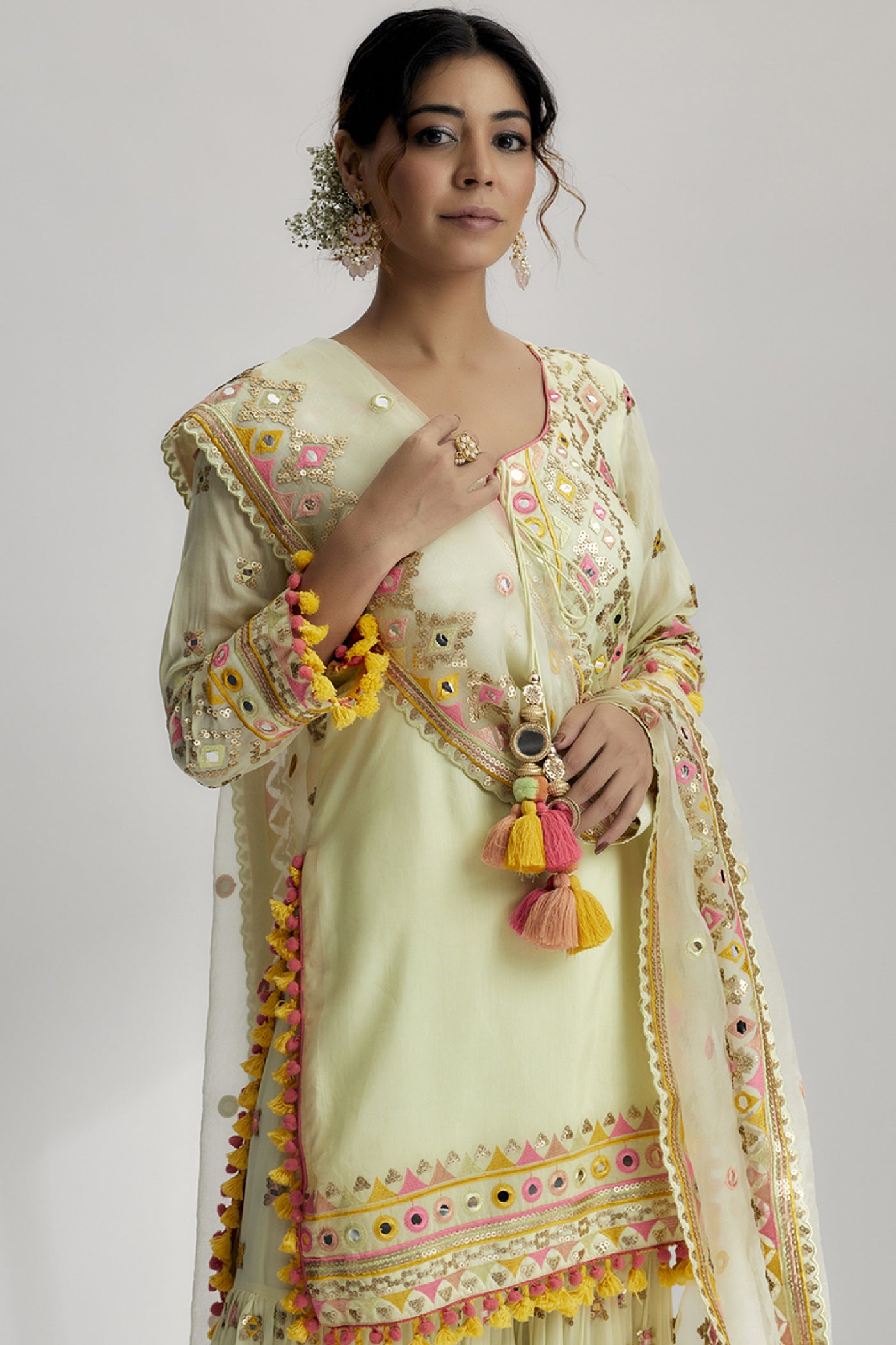 Gopi Vaid Friya Short Kurta Sharara Set Indian designer wear online shopping melange singapore 