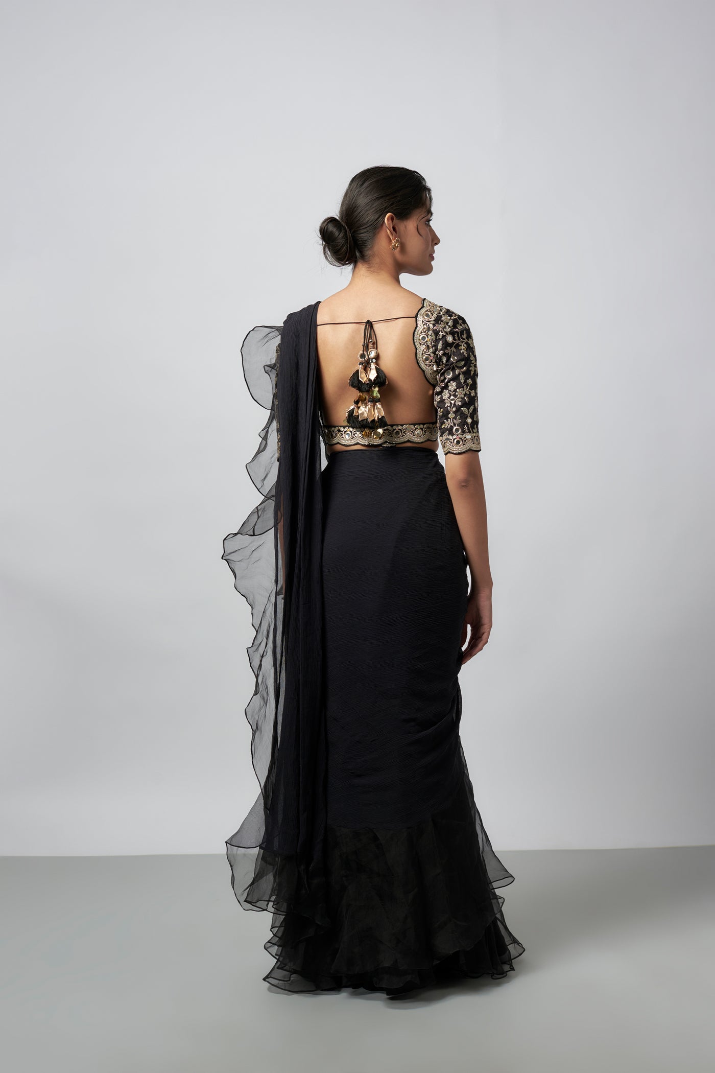 Gopi Vaid Ganika Saree Set indian designer wear online shopping melange singapore