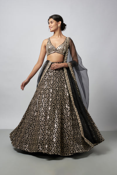Gopi Vaid Ganishka Lehenga Set indian designer wear online shopping melange singapore

