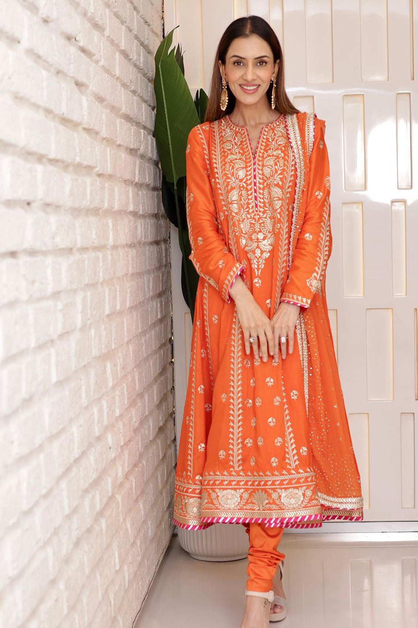 Gopi Vaid Golconda Aarohi AG Set Orange indian designer wear online shopping melange singapore