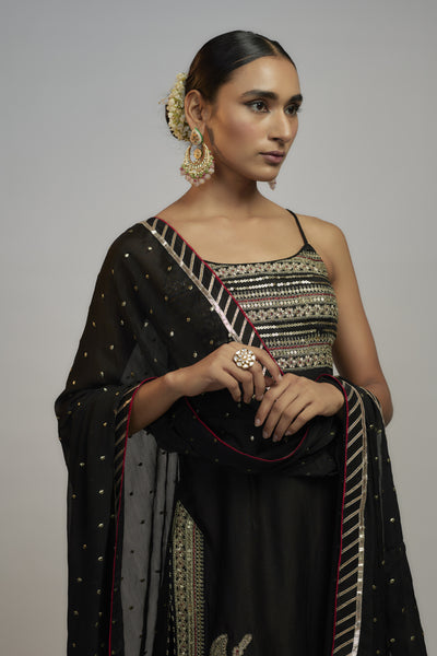 Gopi Vaid Golconda Aarva Strappy Set Indian designer wear online shopping melange singapore