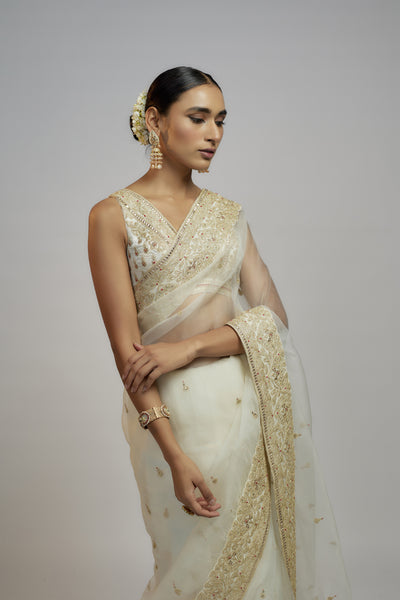 Gopi Vaid Golconda  Maahi Saree set indian designer wear online shopping melange singapore