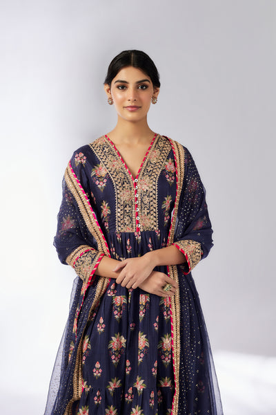 Gopi Vaid Joshna Tiered AG Set Navy indian designer wear online shopping melange singapore