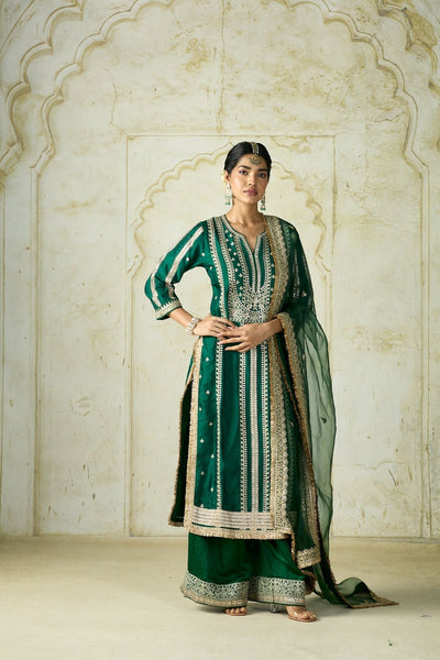 Gopi Vaid Lakshmi Kurta Set Green indian designer wear online shopping melange singapore 
