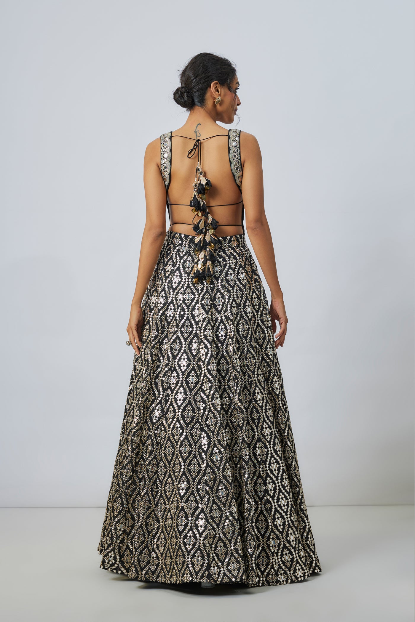 Gopi Vaid Roshni Lehenga Set indian designer wear online shopping melange singapore