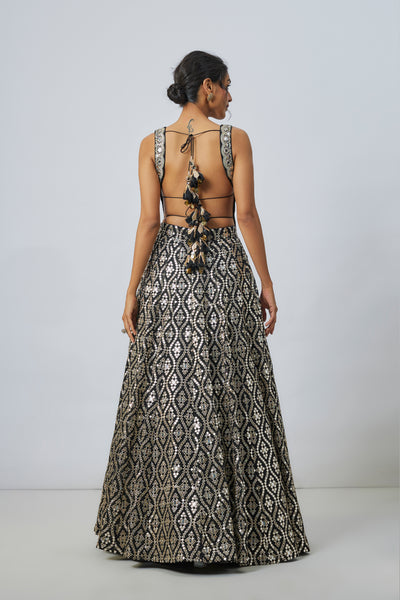 Gopi Vaid Roshni Lehenga Set indian designer wear online shopping melange singapore