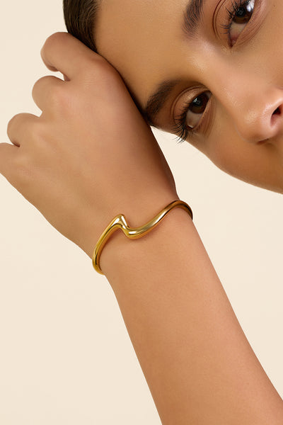 Isharaya Gold Slither Wave Cuff indian designer wear online shopping melange singapore