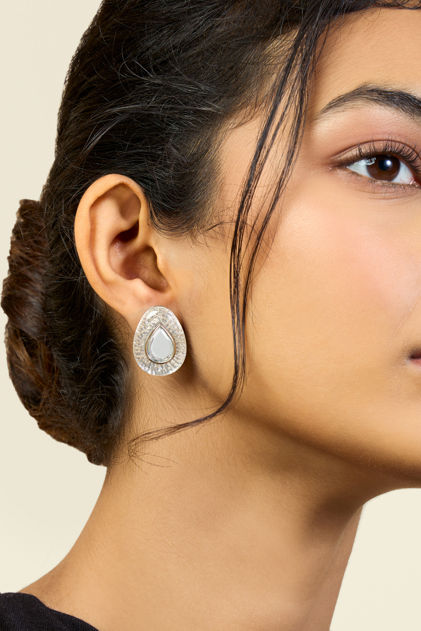 White Mirror Boondein Studs In 18Kt Gold Plated