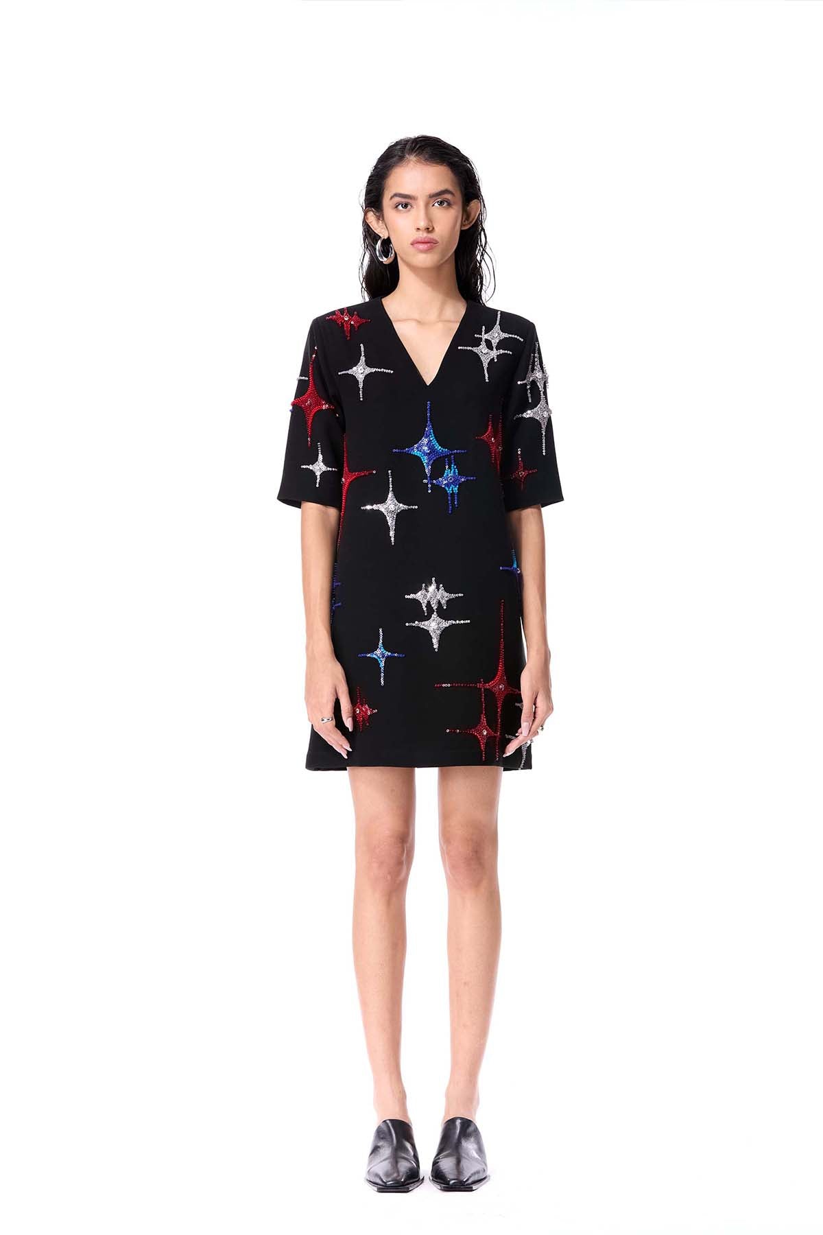 Kanika Goyal Label Aris Embellished Dress indian designer wear online shopping melange singapore 