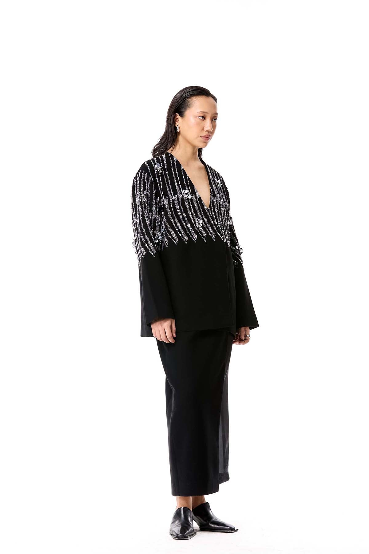 Kanika Goyal Label Black Ripple Circuit Blazer indian designer wear online shopping melange singapore 