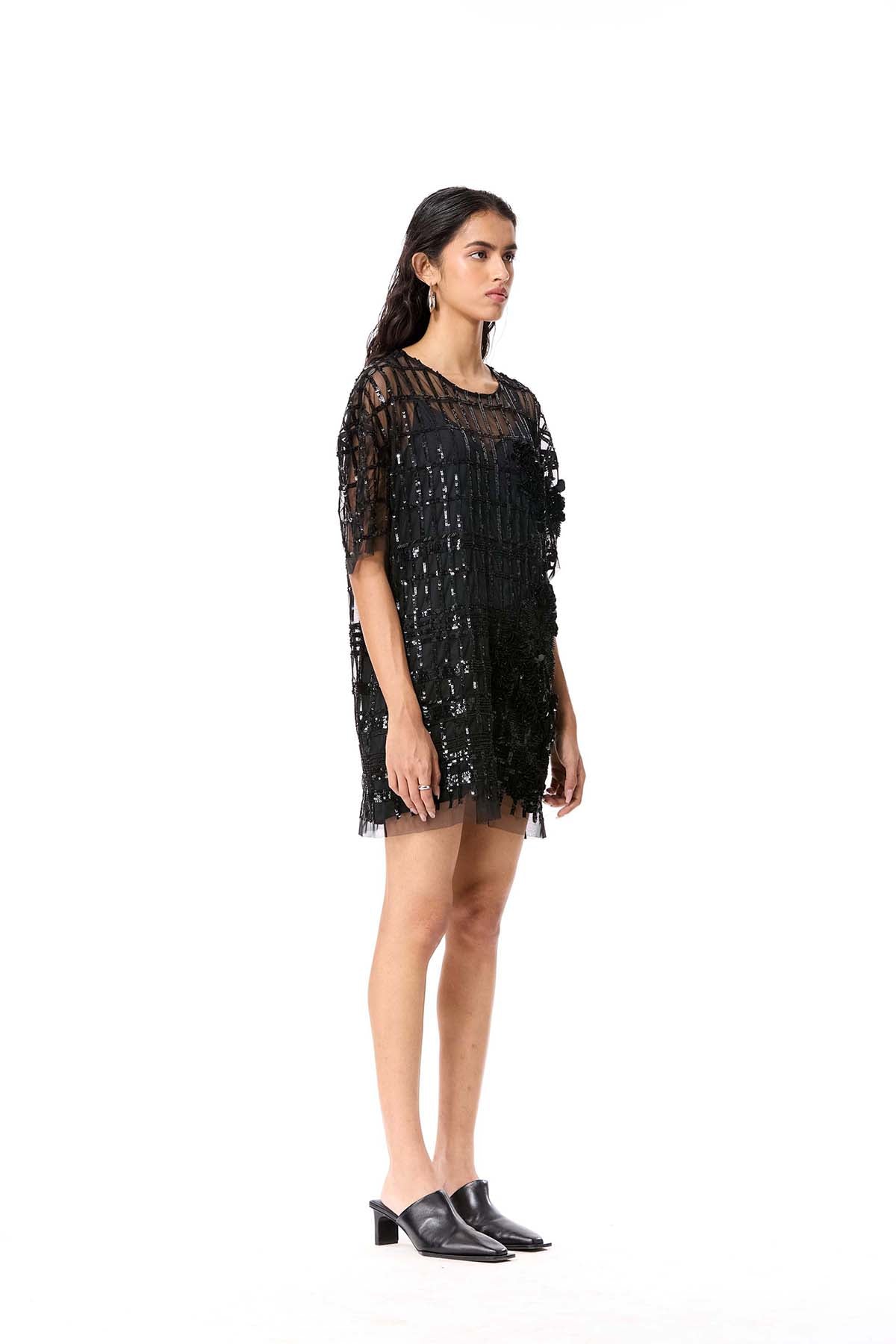 Kanika Goyal Label Kairis Embellished Mini Dress indian designer wear online shopping melange singapore 