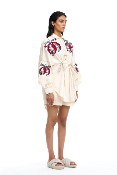 Kanika Goyal Label Solid Boxy Shorts Off White indian designer wear online shopping melange singapore
