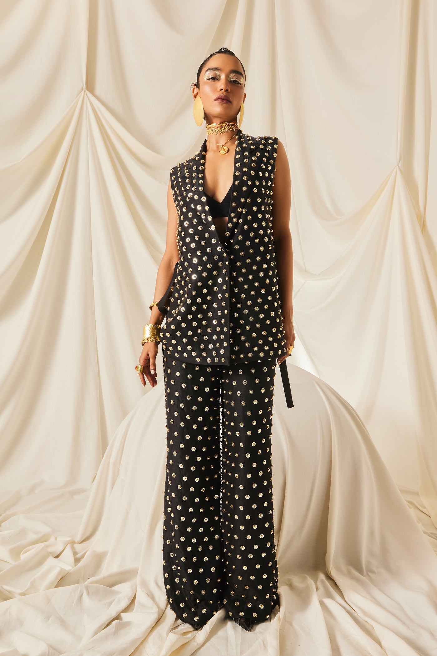 Maison Blu Embellished Side Open Blazer Set indian designer wear online shopping melange singapore
