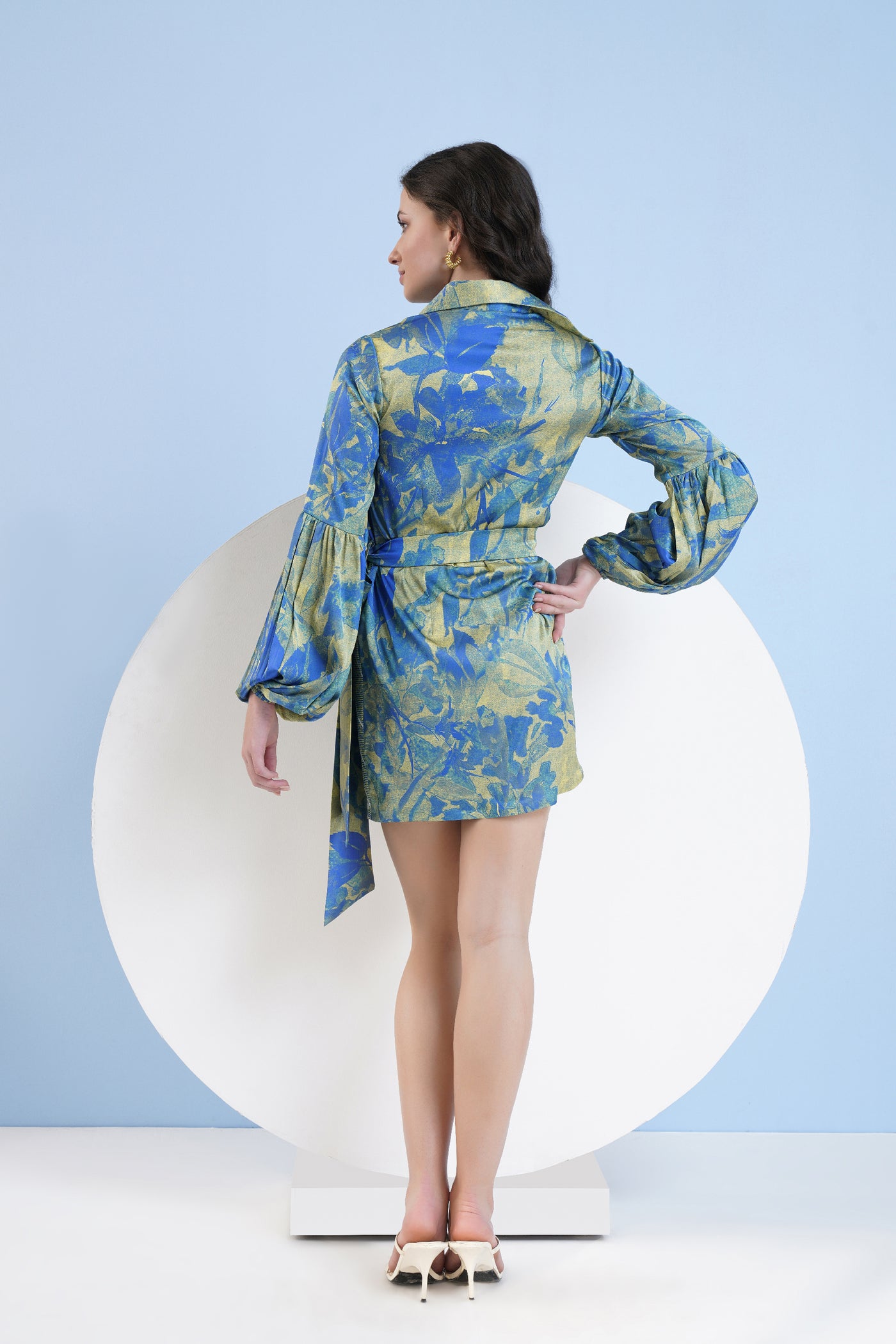 Mandira Wirk Gold Foil Botanical Foliage Printed Short Dress With Belt indian designer wear online shopping melange singapore
