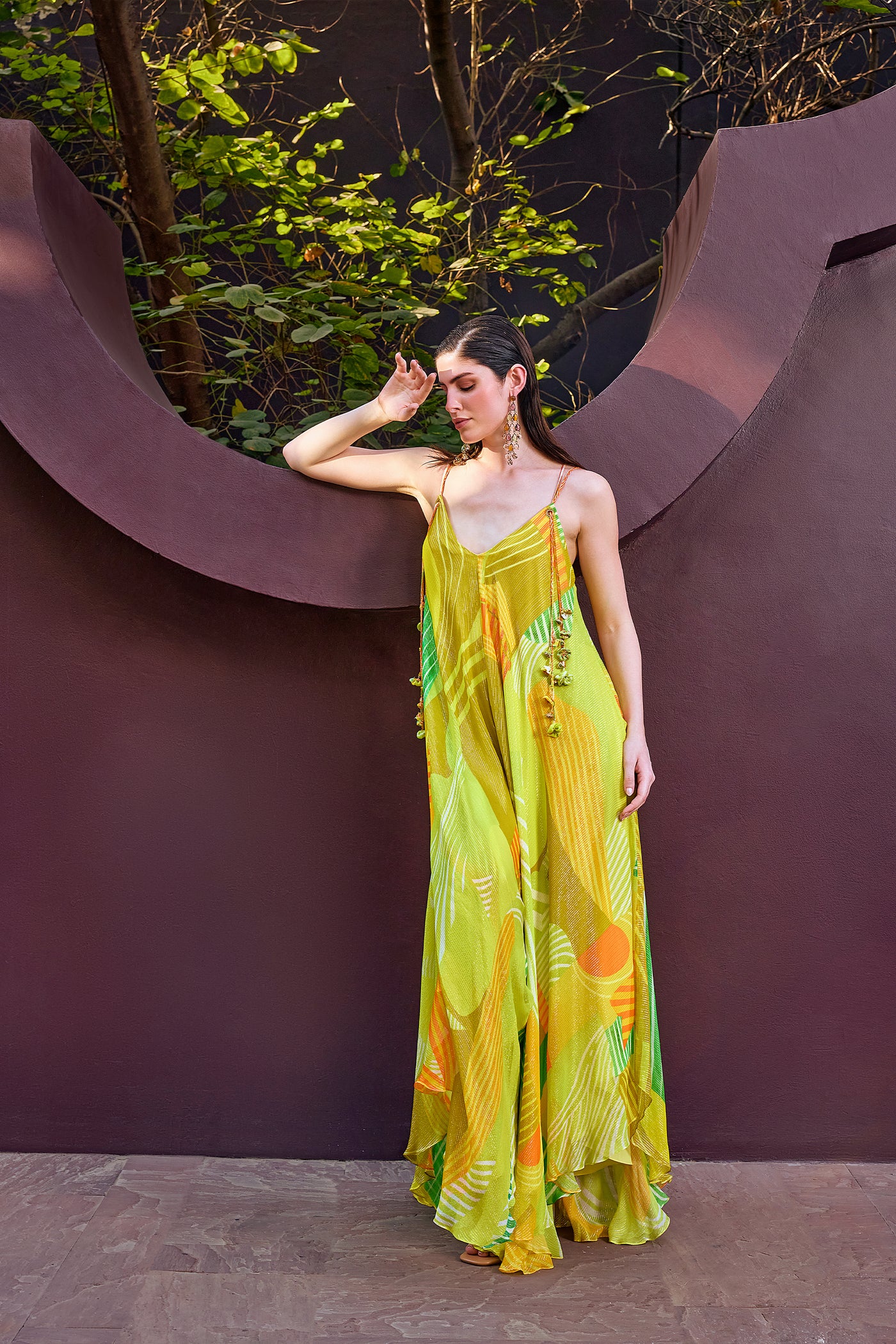 Mandira Wirk - Lurex Strappy Backless Flowy Dress M Mandira Wirk - Lurex Strappy Backless Flowy Dress M