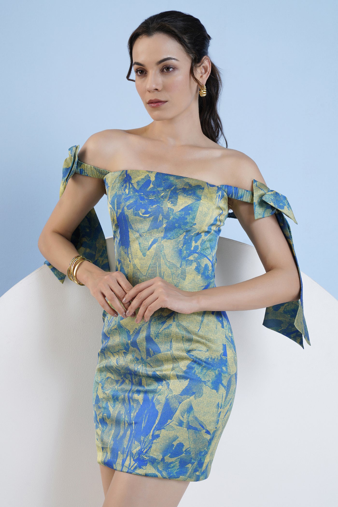 Mandira Wirk Printed Short Fitted Dress With Knotted Elastic Straps indian designer wear online shopping melange singapore