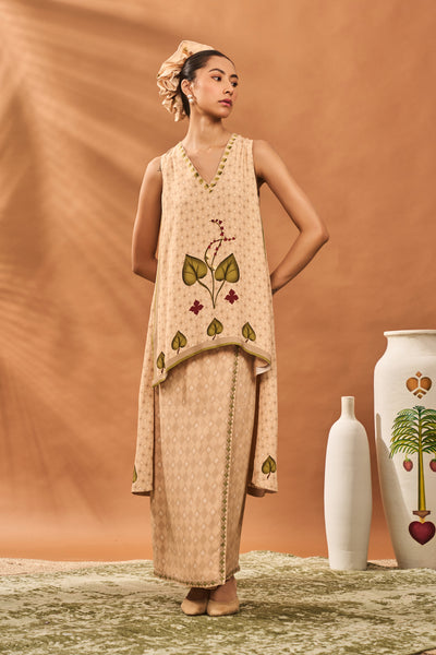 Masaba Beige Clover Checks Fusion Set indian designer wear online shopping melange singapore