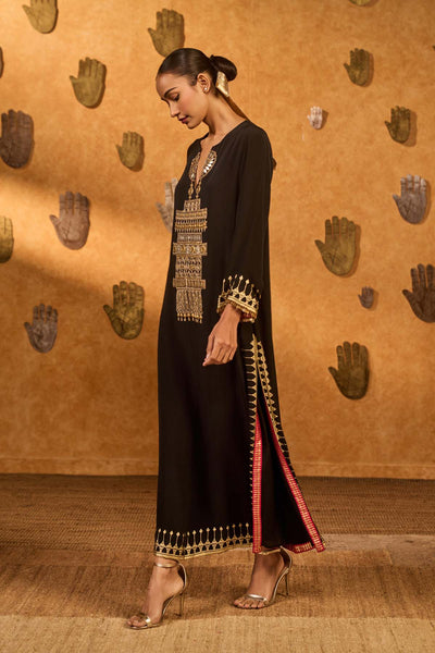 Masaba Black Dessert Muse Kaftan indian designer wear online shopping melange singapore 