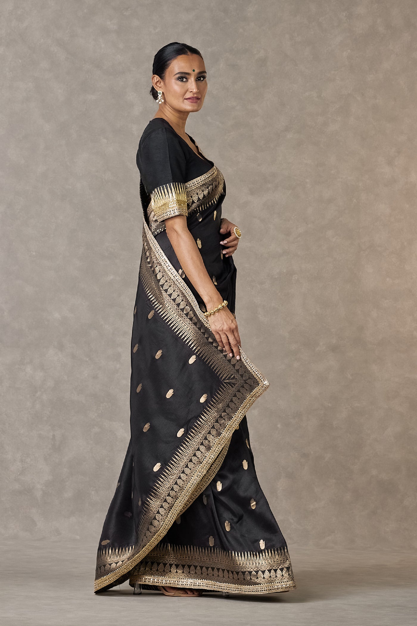 Masaba Haath Phool Saree indian designer wear online shopping melange singapore