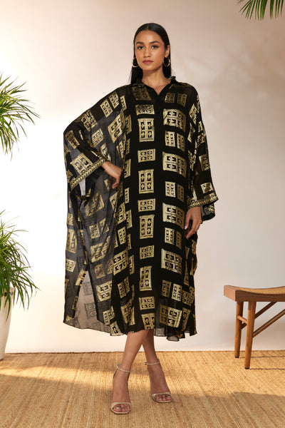 Masaba Black Open Doors Foil Collar Kaftan indian designer wear online shopping melange singapore