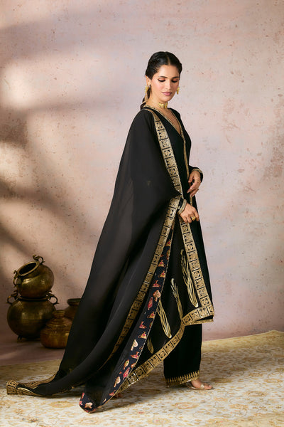 Masaba Black Whispering Lily Ckd Set indian designer wear online shopping melange singapore