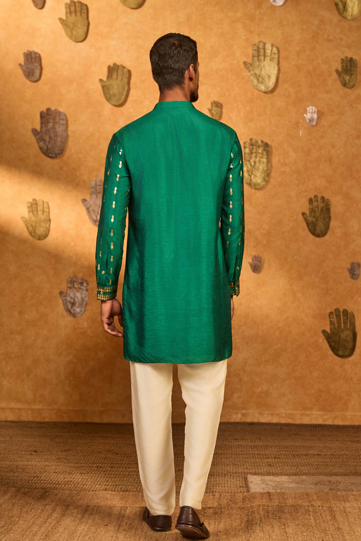 Masaba Menswear Green Totem Lines And Pot Kurta Set indian designer wear online shopping melange singapore 