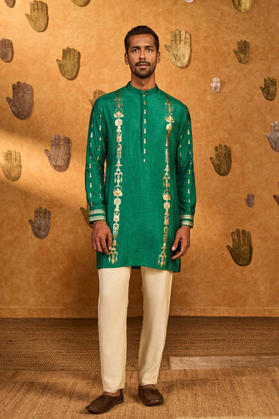 Masaba Menswear Green Totem Lines And Pot Kurta Set indian designer wear online shopping melange singapore 