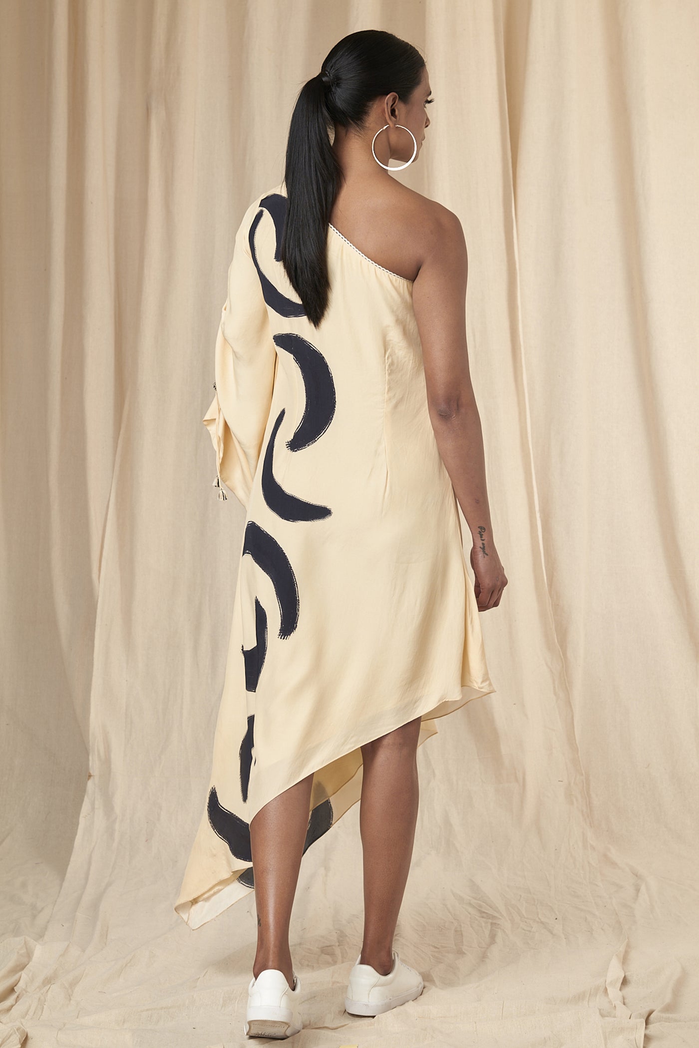 Masaba Ivory Mooncrest One shoulder Dress indian designer wear online shopping melange singapore