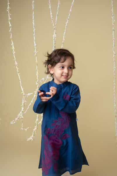 Mi Dulce An'ya Midnight Gold Applique Kurta Set indian designer wear online shopping melange singapore