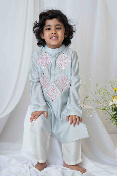 Mi Dulce Anya Grey Applique Kurta Set indian designer wear online shopping melange singapore