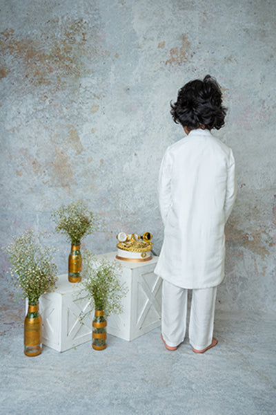 Mi Dulce Anya Silk Sherwani With Contrast Detailing indian designer wear online shopping melange singapore