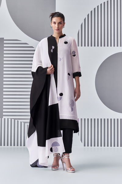 Bauhaus Color Blocked Kurta with Bauhaus Color Blocked Dupatta and Pants Nachiket Barve Online Shopping Melange Singapore Indian Designer Wear