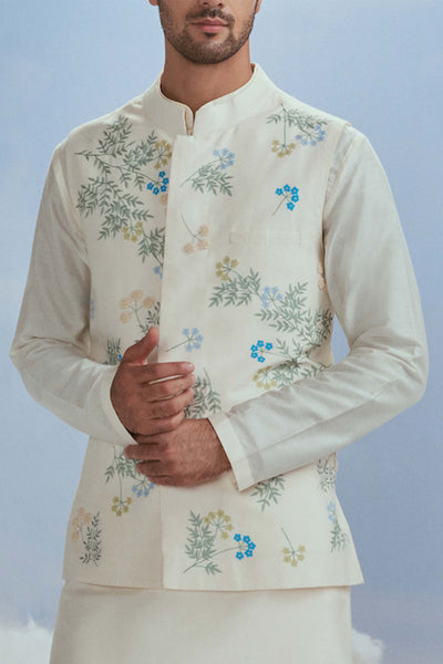 Nachiket Barve Menswear Mayflower Bundi Kurta Set Ivory indian designer wear online shopping melange singapore
