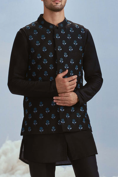 Nachiket Barve Menswear Pearl Nawab Boota Bundi Kurta Set indian designer wear online shopping melange singapore